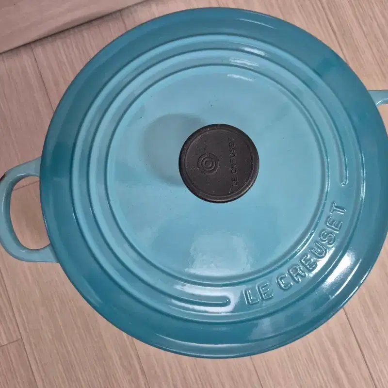 르쿠르제 르크루제 22 무쇠 냄비 프랑스 정품 스타우브