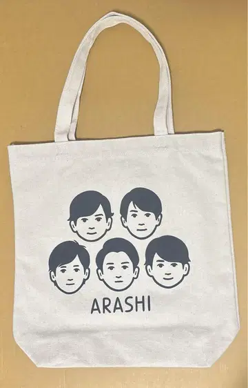 아라시 아라시를 여행하는 전시회 굿즈 토트백