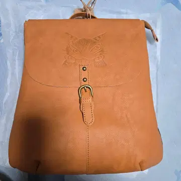 오렌지 플랩 백팩