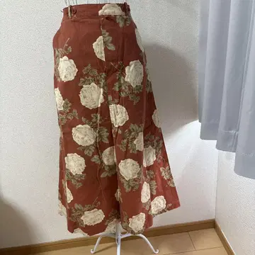 [ F ] KETTY 플라워 프린트 플레어 스커트 테라코타 롱 스커트
