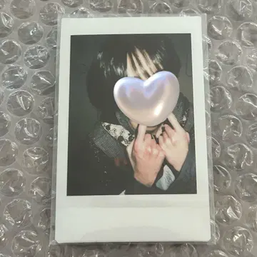세이브 포인트 카나메 폴라로이드