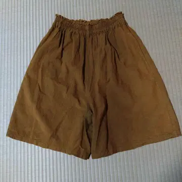 젠 선생님의 일상복 숏팬츠 황토