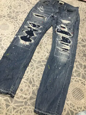 INNOCENCE NYC Stitch Paint Denim 32
