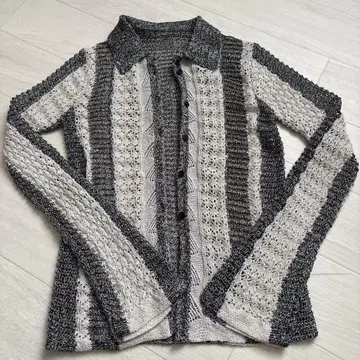 anuke 앤누크 mix Knit shirt