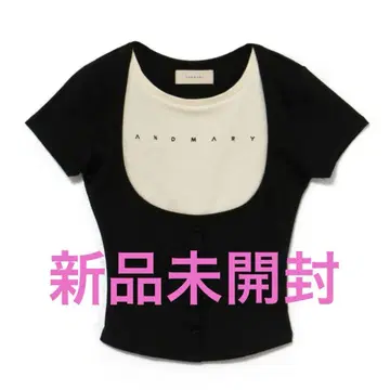 andmary Mary logo tops black