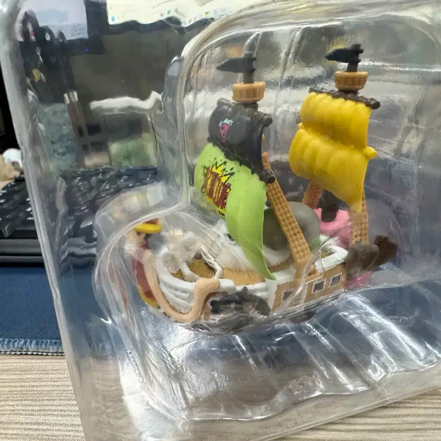 POPMART ワンピース グランドライン フィギュア シークレット ポップマートのワンピースグランドラインシップシリーズベース