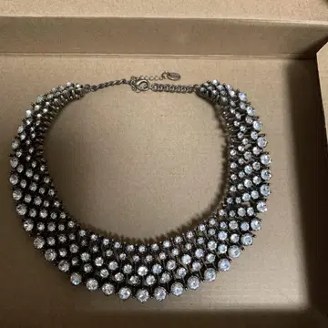 ZARA 목걸이 캐서린 왕세자비 애용