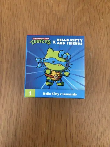 Hello Kitty x Leonardo 피규어