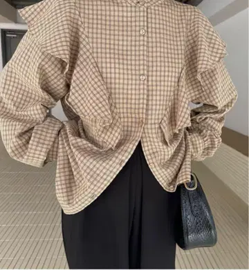 Lawgy check shoulder frill rafu shirt