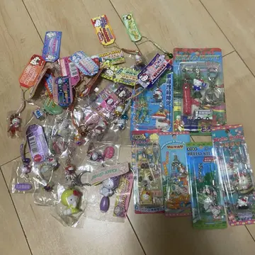지역 한정 키티 스트랩 키링 24개 산리오 헬로키티