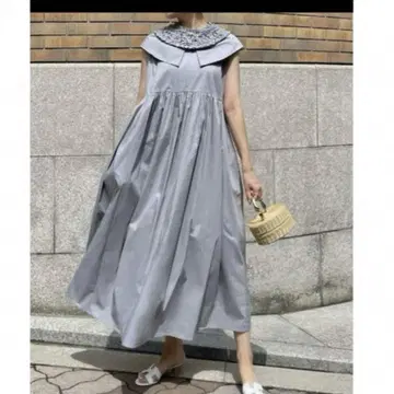 헤 프릴 옷깃 그레이 롱 원피스 반팔