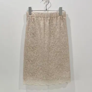 꽃무늬 레이스 타이트 스커트