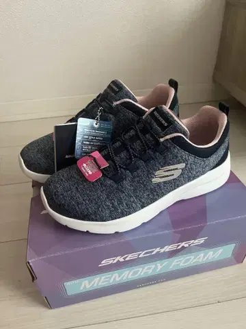SKECHERS 다이너마이트 2.0 - 인 어 플래시 NVPK