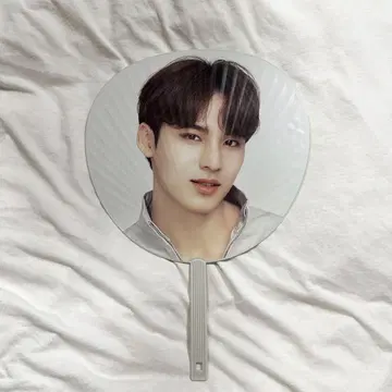 SEVENTEEN 민규 [ Ode to You ] 2019 부채