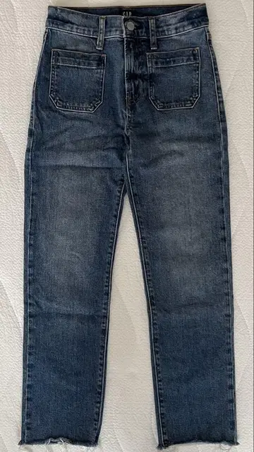 GAP DENIM CHEEKY STRAIGHT