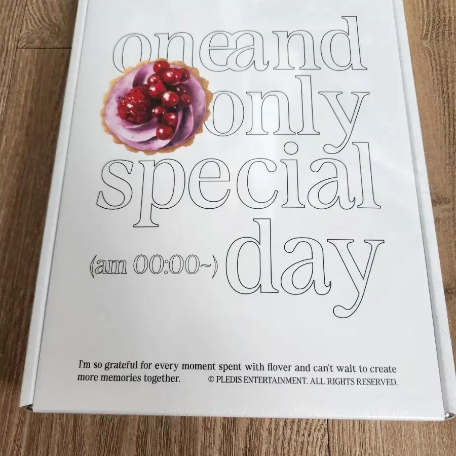 FROMIS_9 | 프로미스나인 (Sealed) Fromis_9 Jiwon Birthday Box