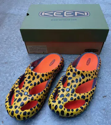 KEEN x atoms SHANTI ARTS 28cm