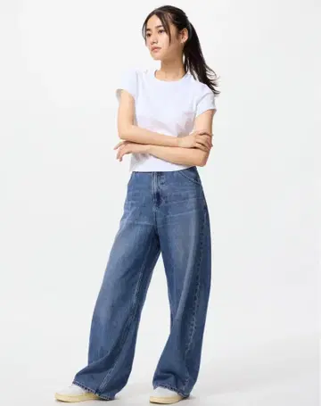 유니클로 UNIQLO 배기 커브 청바지 기장 짧음 BLUE 23