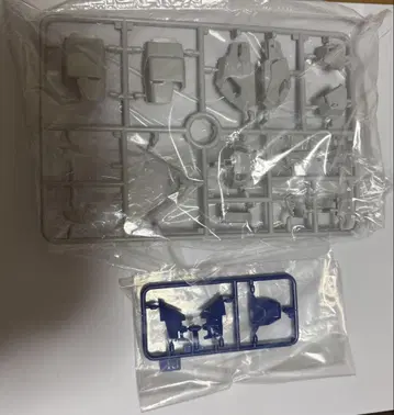 PG 스트라이크 건담 디테일 업 파츠