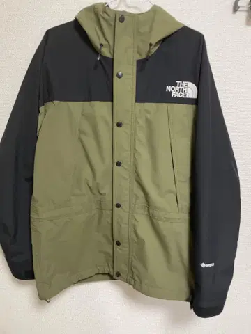 TNF 마운틴 라이트 자켓 버튼 올리브 M 사이즈