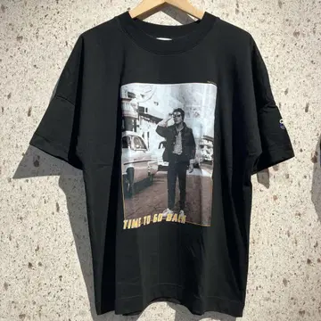 25ss Awesome back to the future 프린트 티셔츠
