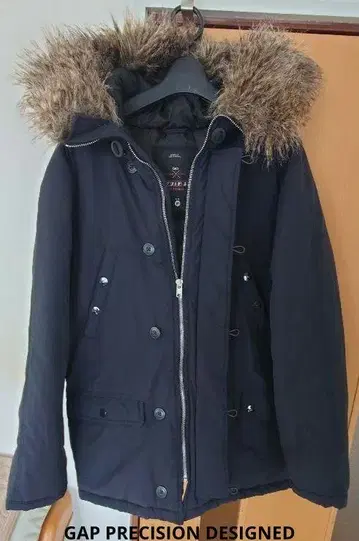 GAP PRECISION DESIGNED 네이비 다운 자켓 M