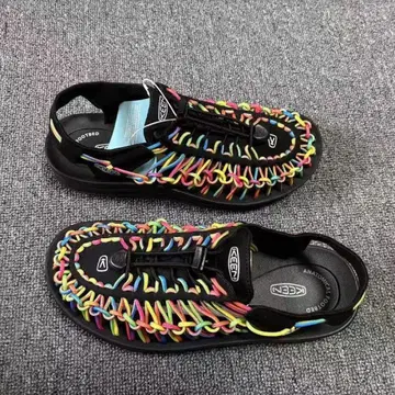 KEEN UNEEK TIDY 샌들 멀티 컬러 남녀 공용 신발