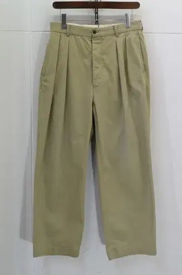 NEAT 투턱 치노 팬츠