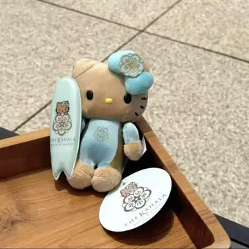헬로키티 일광화상 키티 카할라 호텔 블루 서프 마스코트 키링