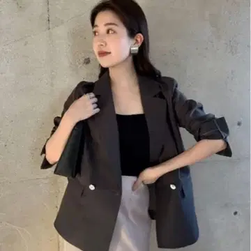 아뉴앙스 이번 시즌 완판 에어리 시어 자켓 차콜 M