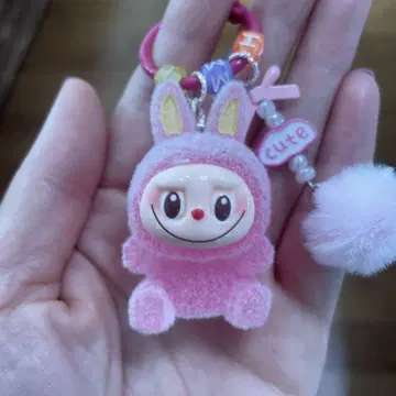 라부부 키링 LABUBU 핑크 인기