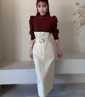 에이미 이스트와르 eimy istoire 하이웨스트 치노 타이트 스커트
