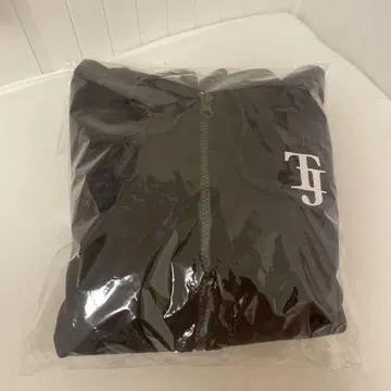 TravisJapan VIIsual 후드티