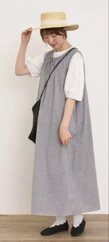 새상품 사만사 모스모스 패턴 모듬 민소매 원피스 오프 M