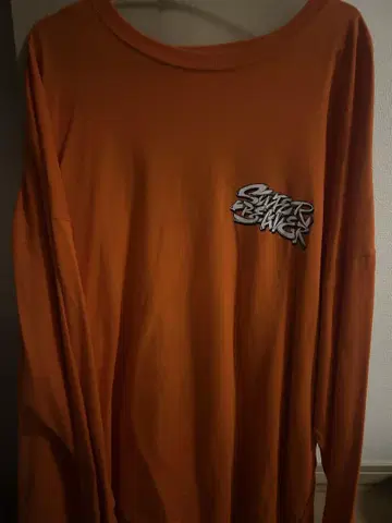SUPERBEAVER 롱 T셔츠 오렌지 컬러