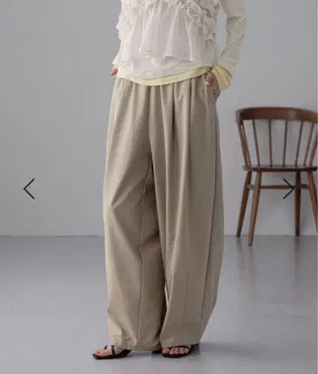 로리즈팜 이지 와이드 코쿤 팬츠 베이지 L 와이드 팬츠