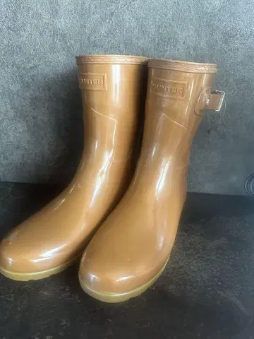 [ UK4 ] HUNTER 헌터 글로스 레인부츠 장화 카멜