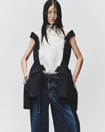 구하기 어려움 sacai 사카이 25SS 25만 컬렉션 라인 튜닉 드레스