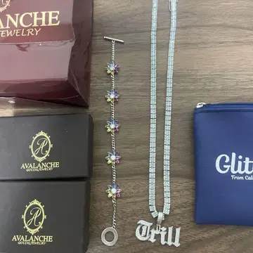 avalanche glitter 목걸이