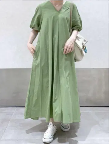 볼륨 소매 원피스 그린 넉넉한 핏