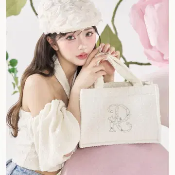 미개봉 새상품 다리치 Darich 화이트 DR 비쥬 미니 토트백 화이트
