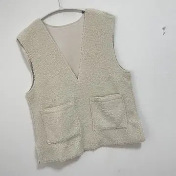 리디 무스탕 보아 깊은 V넥 베스트