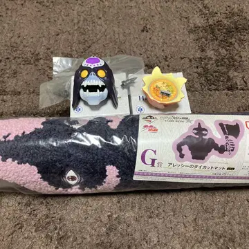 죠죠 제일복권 알레시 다이컷 매트 마스코트 세트