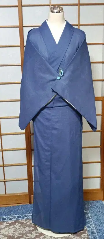 순수 실크 파란색 여름 기모노 이시즈아테 부착, 가슴 너비 넓음