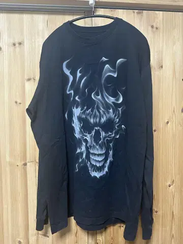 HERON PRESTON T-Shirt 파이어 스컬