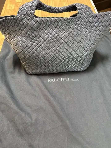 컨디션 최상 FALORNI 그레이 가죽 토트백 F1854 완판템