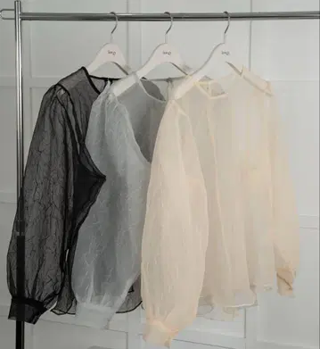 lawgy washer puff sleeve tops