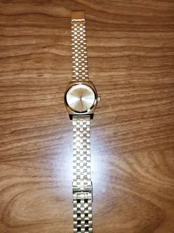 NIXON. 타임텔러