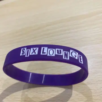 SIX LOUNGE 보라색 러버 밴드