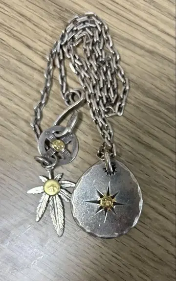 고로즈 목걸이